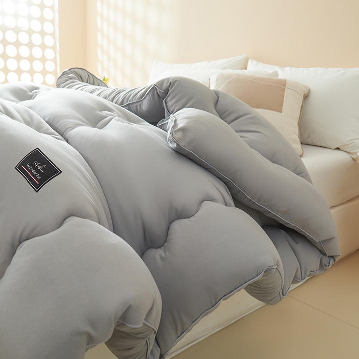 91家纺网 家纺一手货源 找家纺 瑶瑶家居床垫 2024年新款母婴级大豆纤维双拼被 简灰