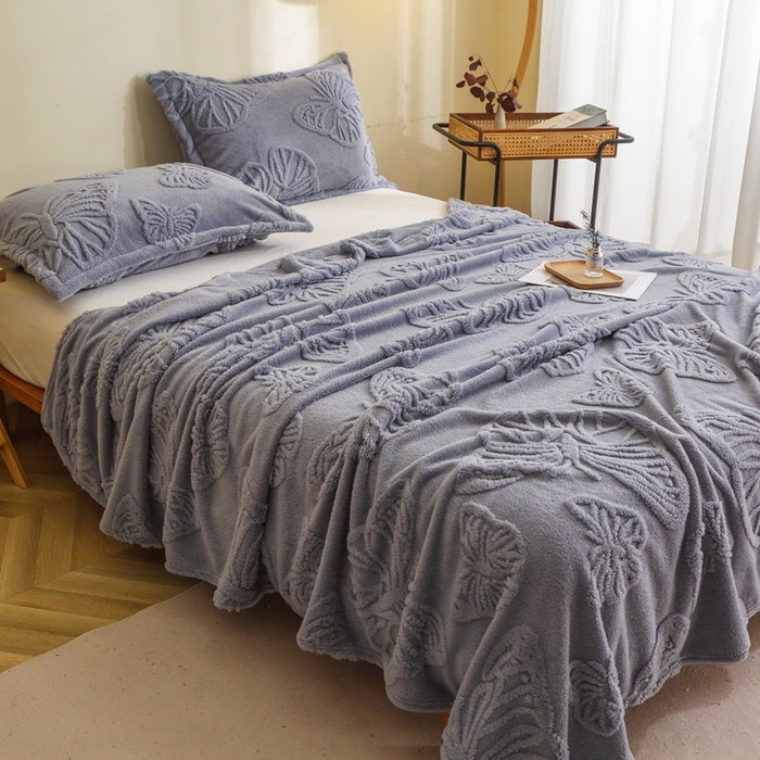 91家纺网 家纺一手货源 找家纺 芸锦豪 2024新款蝴蝶提花毛毯卷边款 蝴蝶提花卷边款-蓝灰