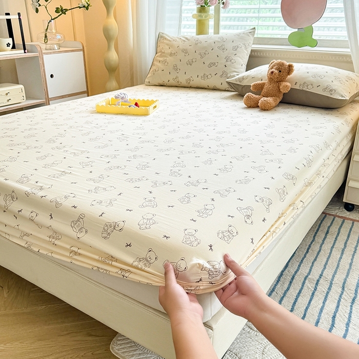 91家纺网 家纺一手货源 找家纺 妖妖家纺 2024新款超柔软糯亲肤水洗棉单床笠 可爱棕熊