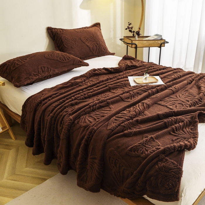 91家纺网 家纺一手货源 找家纺 芸锦豪 2024新款蝴蝶提花毛毯卷边款 蝴蝶提花卷边款-红咖