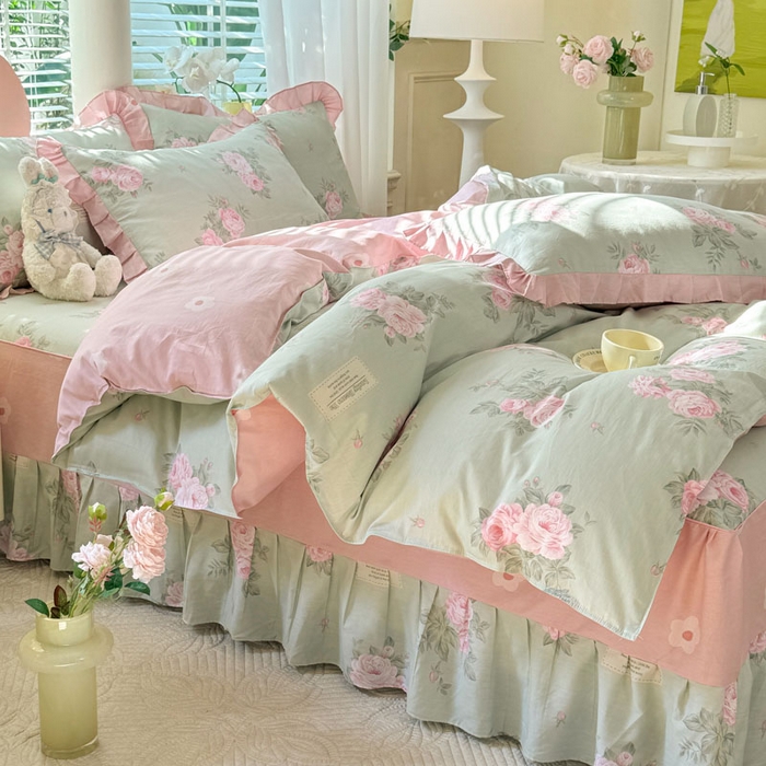 91家纺网 家纺一手货源 找家纺 美达家纺 2025新款全棉印花床裙四件套 花香梦境-绿