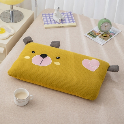 91家纺网 家纺一手货源 找家纺 （总）织布人 2024新款荞麦枕儿童学生卡通全棉双层纱萌萌熊枕套+荞麦枕芯