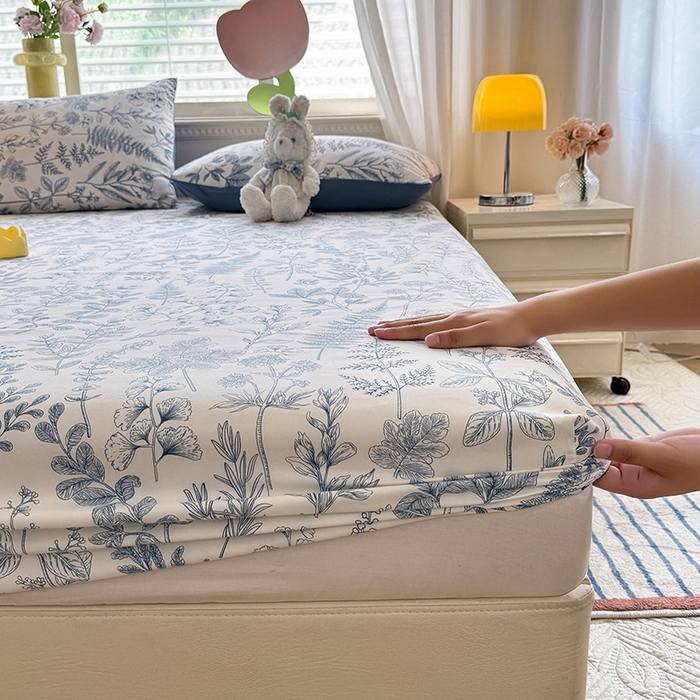 91家纺网 家纺一手货源 找家纺 妖妖家纺 2024新款超柔软糯亲肤水洗棉单床笠 兰花草