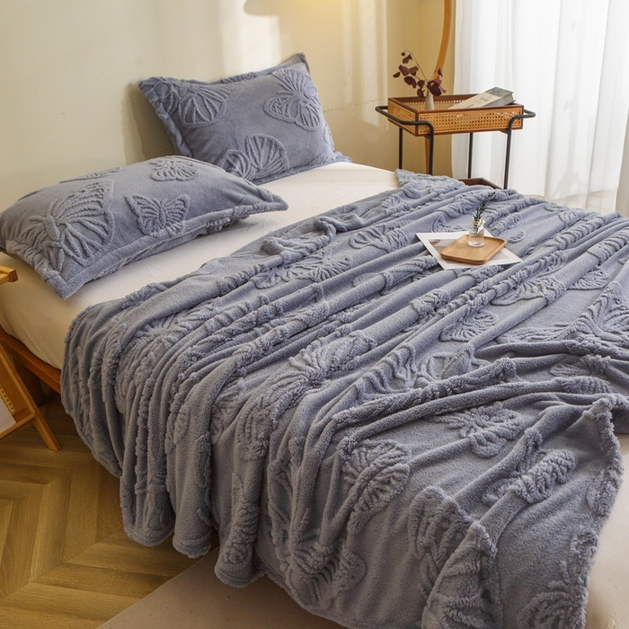 91家纺网 家纺一手货源 找家纺 芸锦豪 2024新款蝴蝶提花毛毯卷边款 蝴蝶提花卷边款-蓝灰