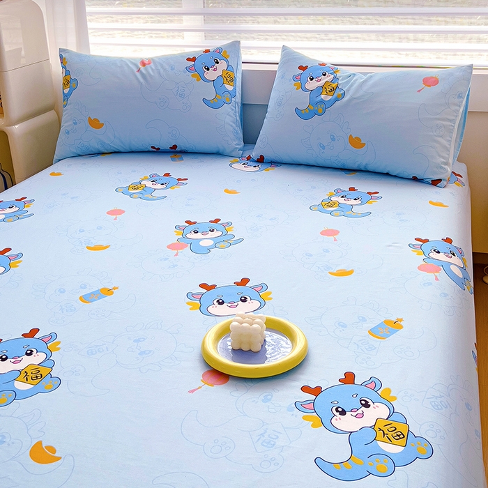 91家纺网 家纺一手货源 找家纺 金鑫汇家纺 2024新款全棉卡通印花单品床笠系列 瑞龙送福