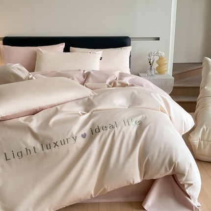 91家纺网 家纺一手货源 找家纺 优棉坊全棉馆 2024新款高支高密长绒棉全棉贡缎绣花四件套-慕歌系列 慕歌-清新玉+白粉基粉