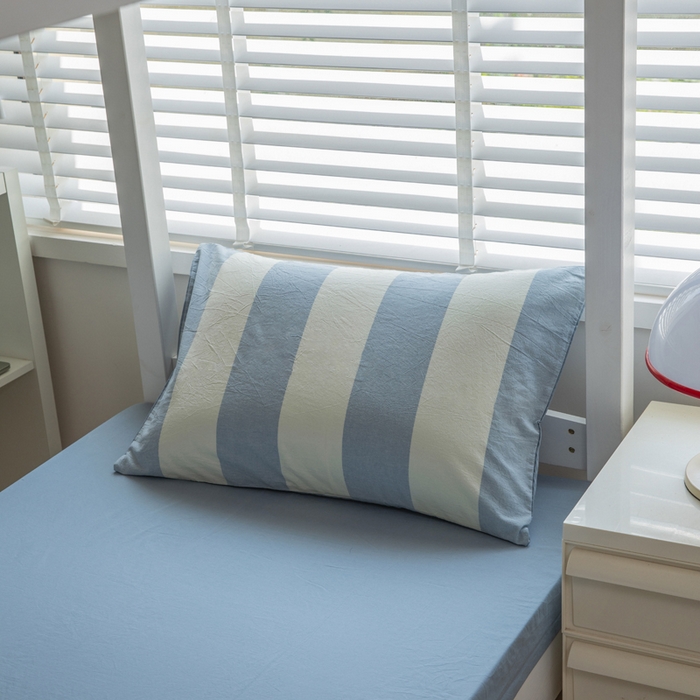 91家纺网 家纺一手货源 找家纺 柠萌家居 2025新款无印良品风色织水洗棉A类学生宿舍三件套 初享时光-浅蓝