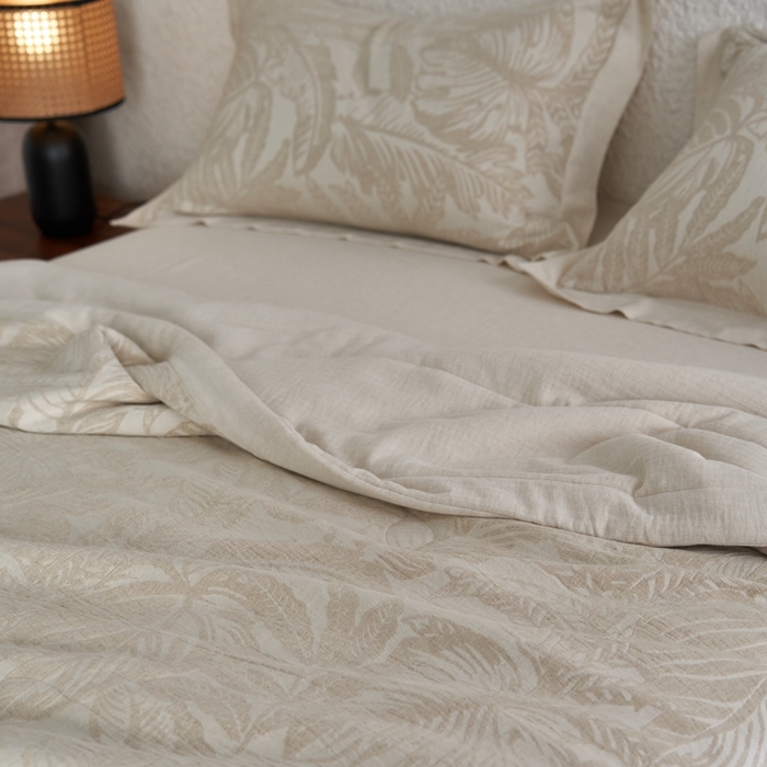 91家纺网 家纺一手货源 找家纺 2024新款亚麻大提花全新系列多功能夏被 楼岚包边款