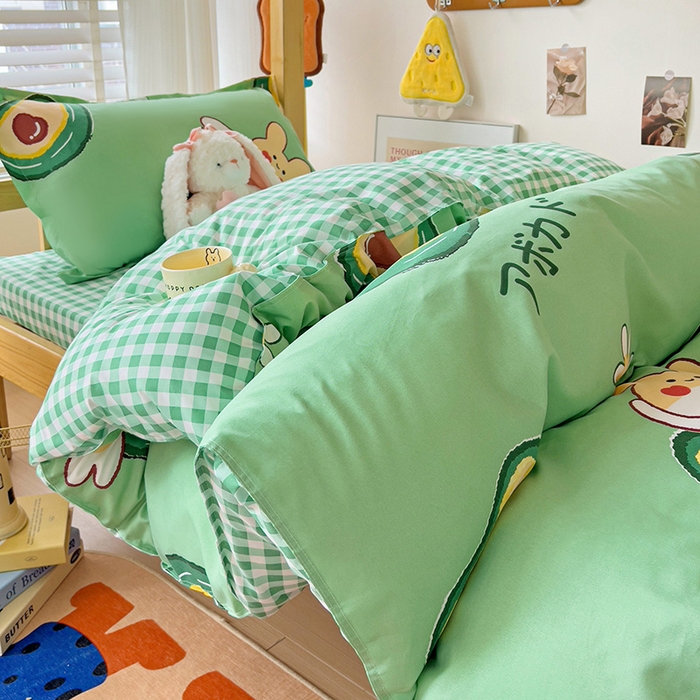 91家纺网 家纺一手货源 找家纺 楠沐家纺 2025新款亲肤芦荟棉印花学生宿舍上下铺四件套三件套 牛油果小兔