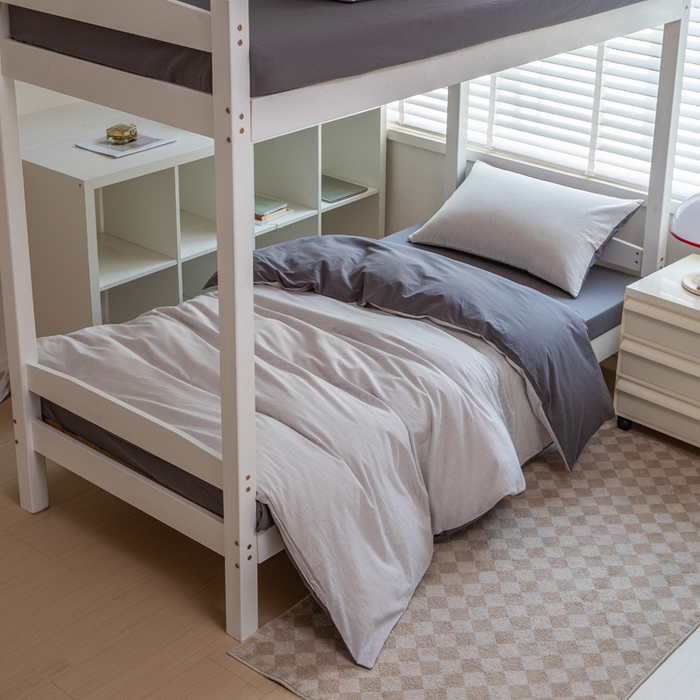 91家纺网 家纺一手货源 找家纺 柠萌家居 2025新款无印良品风色织水洗棉A类学生宿舍三件套 灰密条