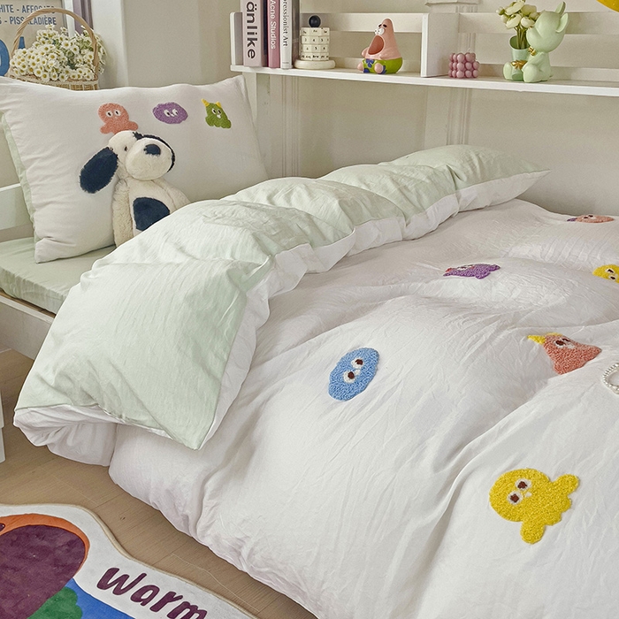 91家纺网 家纺一手货源 找家纺 韩巢家纺 2024新款超柔水洗棉毛巾绣学生宿舍上下铺单件被套-小精灵系列 小精灵白绿