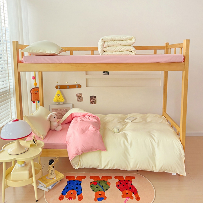 91家纺网 家纺一手货源 找家纺 楠沐家纺 2025新款亲肤芦荟棉印花学生宿舍上下铺四件套三件套 米黄+浅玉