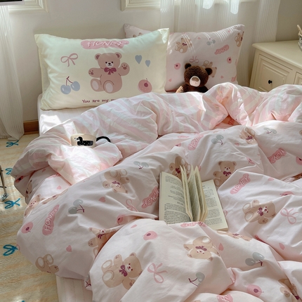 91家纺网 家纺一手货源 找家纺 轻奢坊 2024新款水洗棉可爱卡通四件套 可爱熊