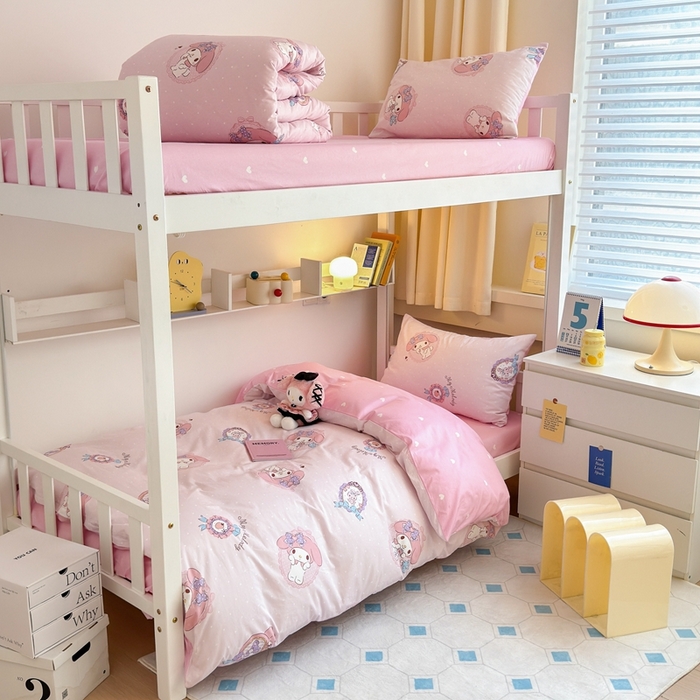 91家纺网 家纺一手货源 找家纺 曼之夏 2024新款全棉三丽鸥学生三件套 小兔美乐蒂