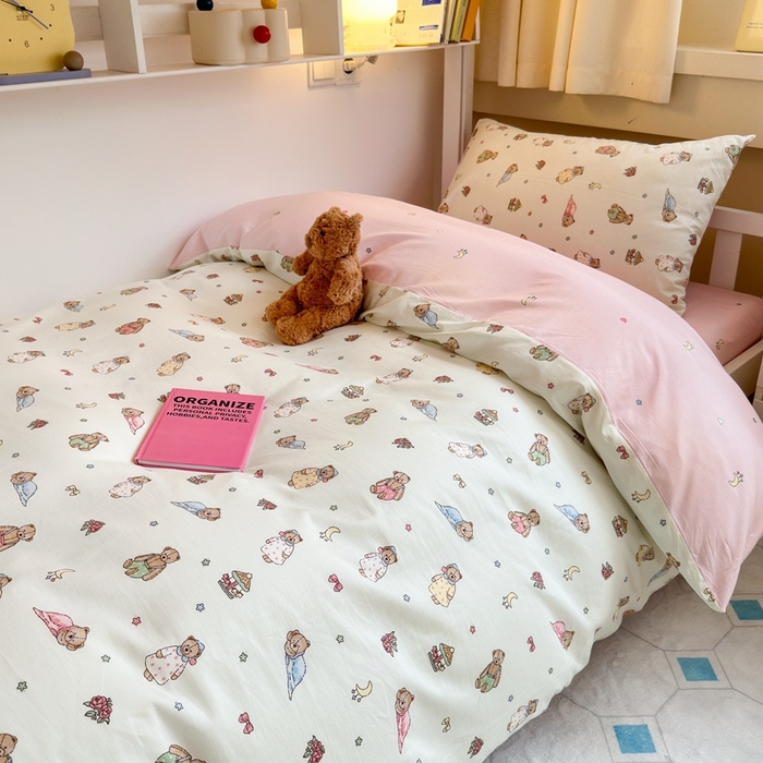 91家纺网 家纺一手货源 找家纺 曼之夏 2024新款全棉印花学生三件套 睡衣泰迪