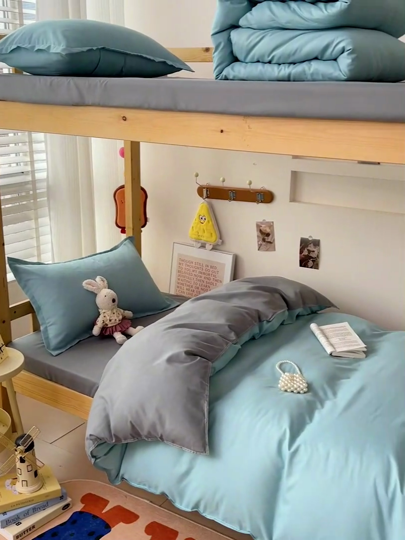 91家纺网 家纺一手货源 找家纺 楠沐家纺 2025新款亲肤芦荟棉印花学生宿舍上下铺四件套三件套 水蓝银灰