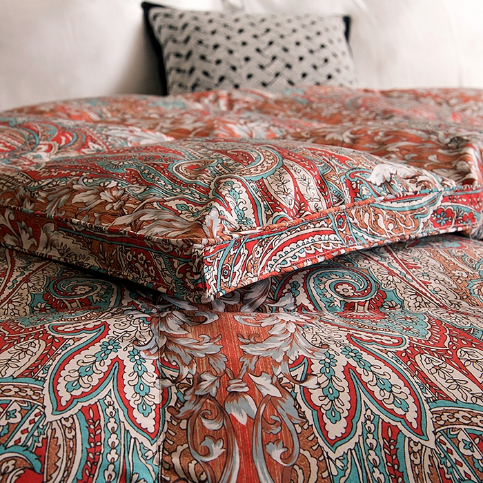 91家纺网 家纺一手货源 找家纺 太阳羽家纺 2025新款印花不跑绒静音被 爵士蓝调