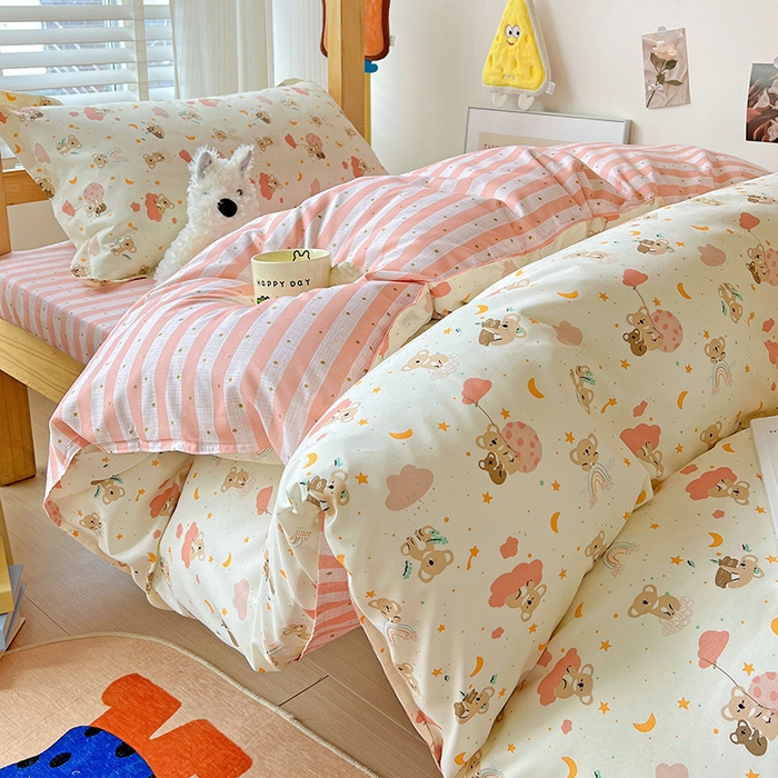 91家纺网 家纺一手货源 找家纺 楠沐家纺 2025新款亲肤芦荟棉印花学生宿舍上下铺四件套三件套 彩虹猴