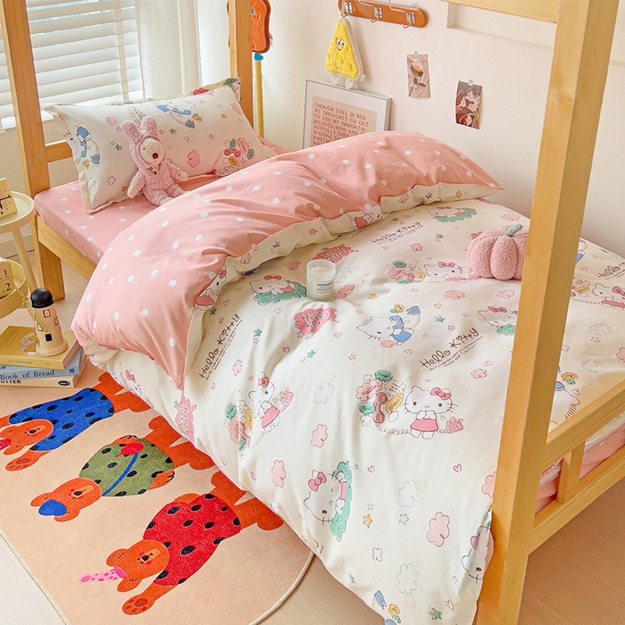 91家纺网 家纺一手货源 找家纺 楠沐家纺 2025新款亲肤芦荟棉印花学生宿舍上下铺四件套三件套 粉蓝喵喵