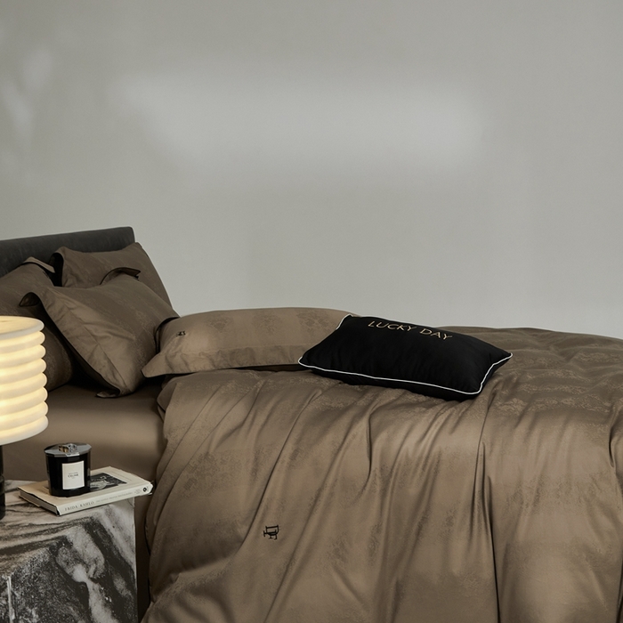 91家纺网 家纺一手货源 找家纺 安莱生活 2024新款60S天丝棉提花四件套-凯撒 凯撒-瑾妍