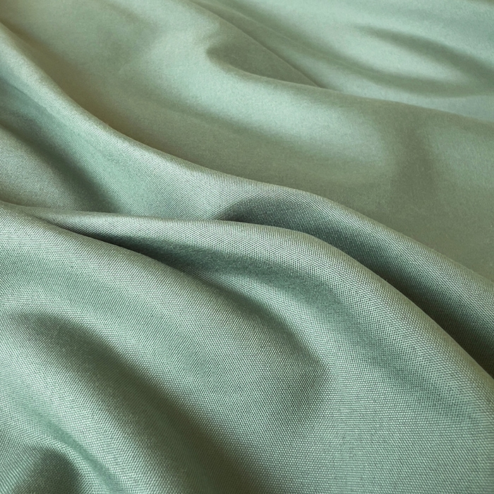 91家纺网 家纺一手货源 找家纺 楠沐家纺 2025新款亲肤芦荟棉印花学生宿舍上下铺四件套三件套 军绿+浅驼