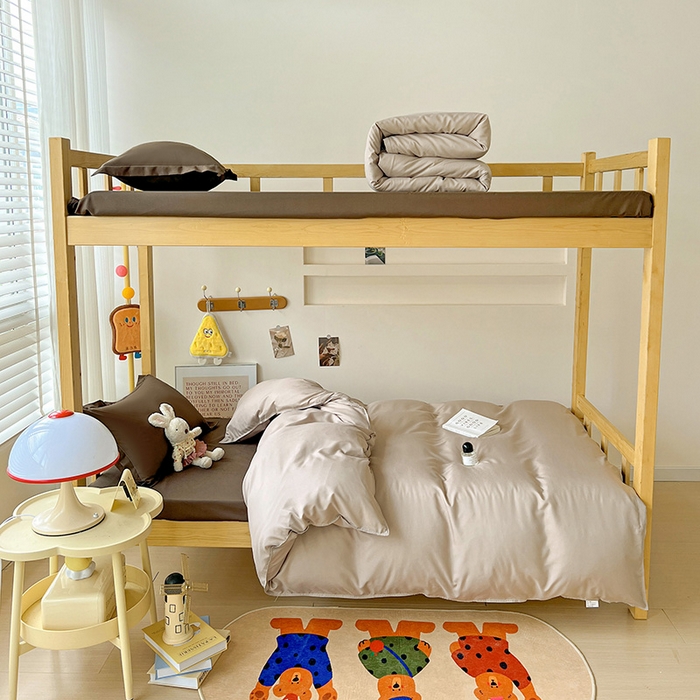 91家纺网 家纺一手货源 找家纺 楠沐家纺 2025新款亲肤芦荟棉印花学生宿舍上下铺四件套三件套 咖色摩卡