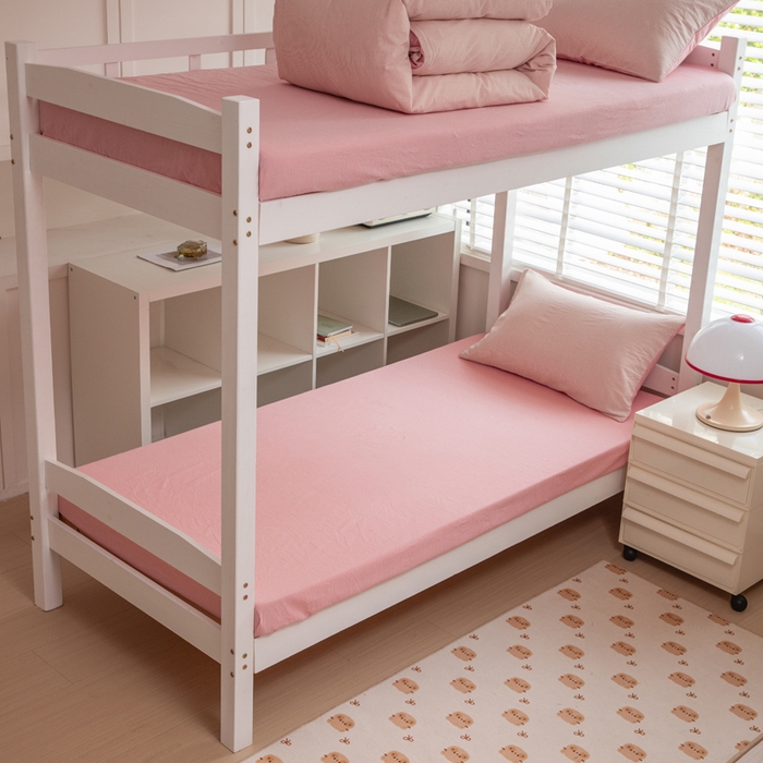 91家纺网 家纺一手货源 找家纺 柠萌家居 2025新款无印良品风色织水洗棉A类学生宿舍三件套 粉密条