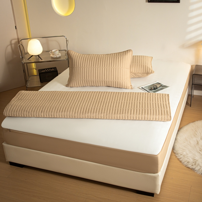 91家纺网 家纺一手货源 找家纺 雪云美 六面全包夹棉床笠拉链款A类原棉床垫套子床罩 格韵-香槟金