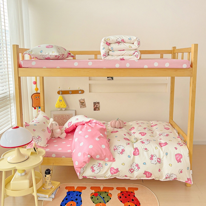 91家纺网 家纺一手货源 找家纺 楠沐家纺 2025新款亲肤芦荟棉印花学生宿舍上下铺四件套三件套 糖果kt猫