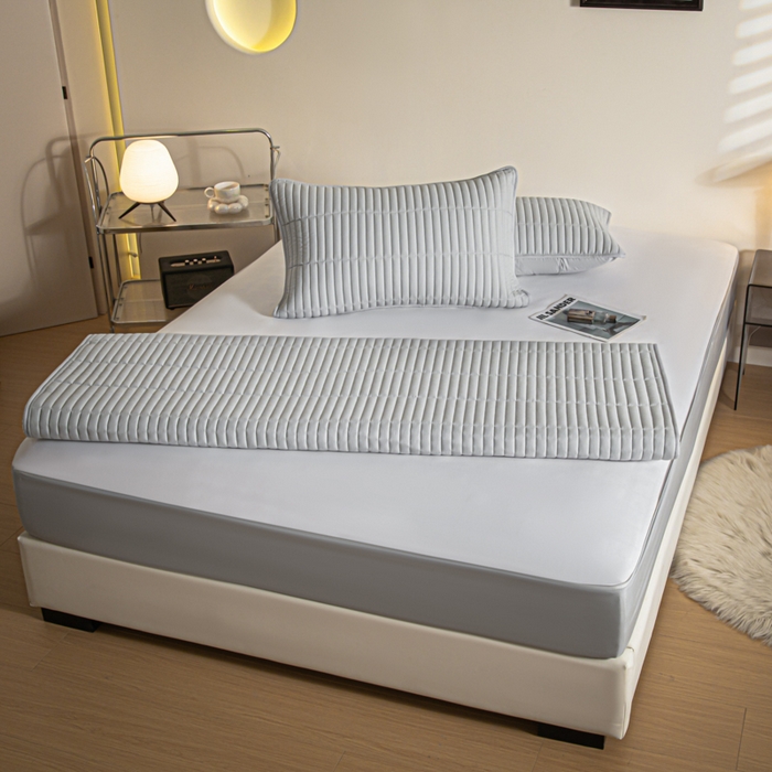 91家纺网 家纺一手货源 找家纺 雪云美 六面全包夹棉床笠拉链款A类原棉床垫套子床罩 格韵-月光灰