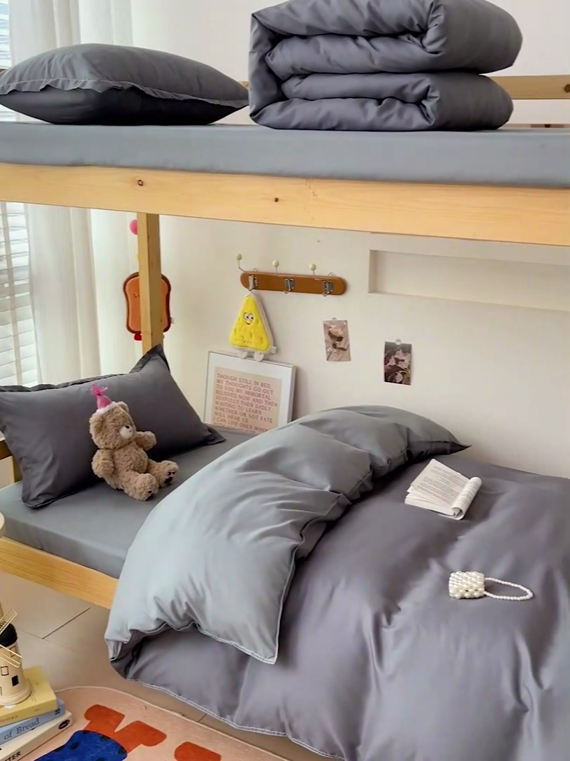 91家纺网 家纺一手货源 找家纺 楠沐家纺 2025新款亲肤芦荟棉印花学生宿舍上下铺四件套三件套 深灰