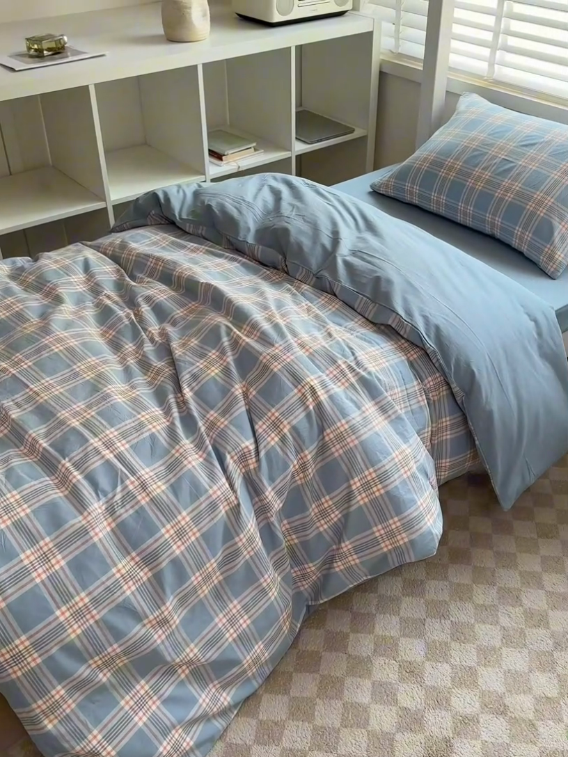 91家纺网 家纺一手货源 找家纺 柠萌家居 2025新款无印良品风色织水洗棉A类学生宿舍三件套 麦凯蓝