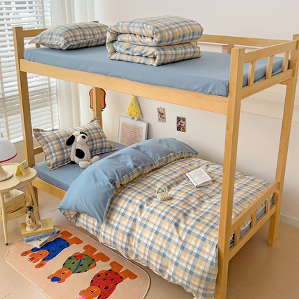 91家纺网 家纺一手货源 找家纺 楠沐家纺 2025新款亲肤芦荟棉印花学生宿舍上下铺四件套三件套 淡桔