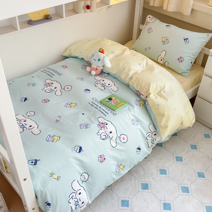 91家纺网 家纺一手货源 找家纺 曼之夏 2024新款全棉三丽鸥学生三件套 牛奶大耳狗