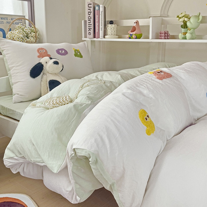 91家纺网 家纺一手货源 找家纺 韩巢家纺 2024新款超柔水洗棉毛巾绣学生宿舍上下铺单件被套-小精灵系列 小精灵白绿