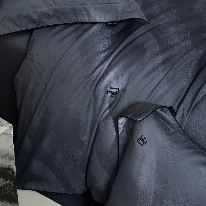 91家纺网 家纺一手货源 找家纺 安莱生活 2024新款60S天丝棉提花四件套-凯撒 凯撒-清墨