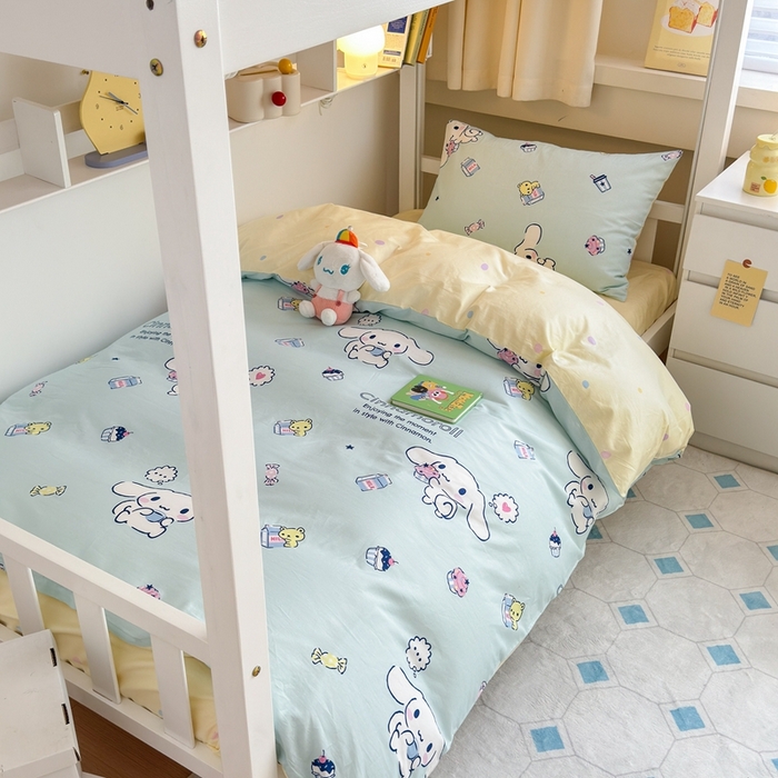 91家纺网 家纺一手货源 找家纺 曼之夏 2024新款全棉三丽鸥学生三件套 牛奶大耳狗