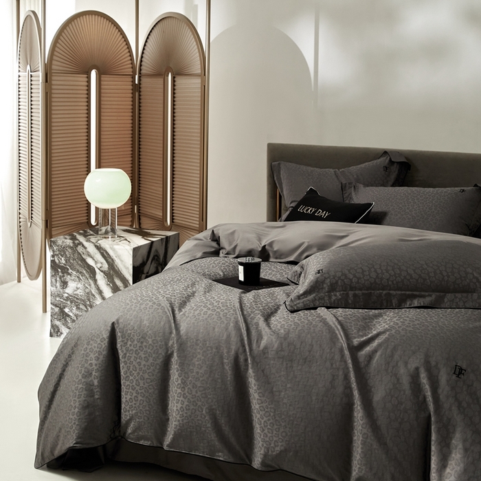 91家纺网 家纺一手货源 找家纺 安莱生活 2024新款60S天丝棉提花四件套-凯撒 凯撒-狂野