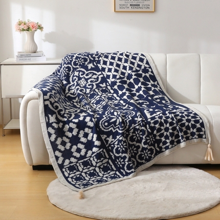 91家纺网 家纺一手货源 找家纺 （总）坦客毯业 2025新款半边绒针织毯尚河图（外贸跨境电商）