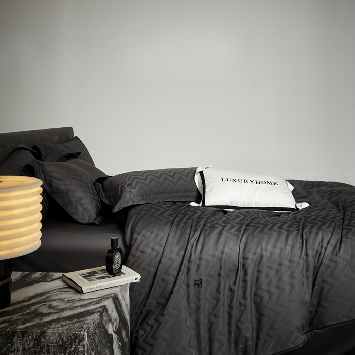 91家纺网 家纺一手货源 找家纺 安莱生活 2024新款60S天丝棉提花四件套-凯撒 凯撒-温妮莎黑