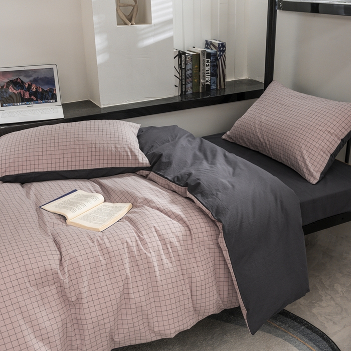 91家纺网 家纺一手货源 找家纺 柠萌家居 2025新款无印良品风色织水洗棉A类学生宿舍三件套 丁香粉格