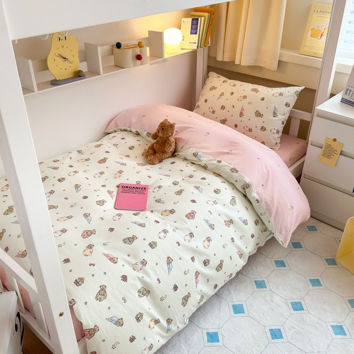 91家纺网 家纺一手货源 找家纺 曼之夏 2024新款全棉印花学生三件套 睡衣泰迪