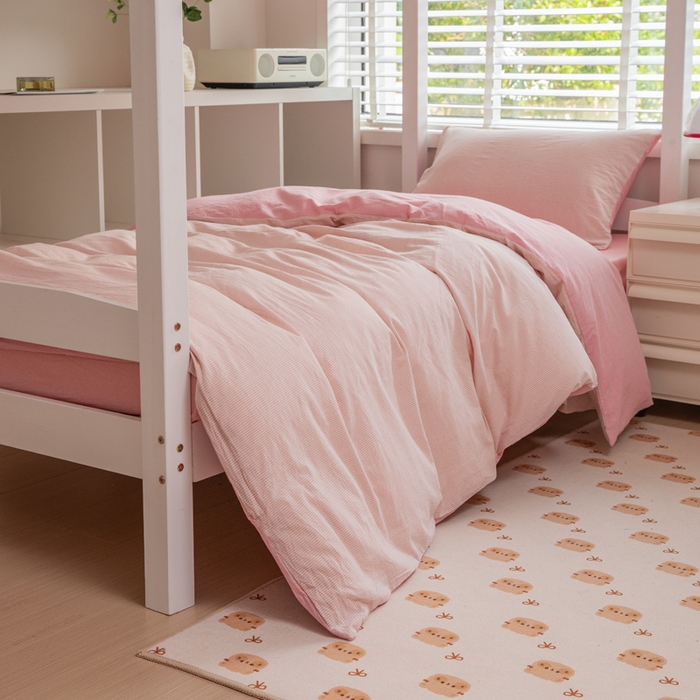 91家纺网 家纺一手货源 找家纺 柠萌家居 2025新款无印良品风色织水洗棉A类学生宿舍三件套 粉密条