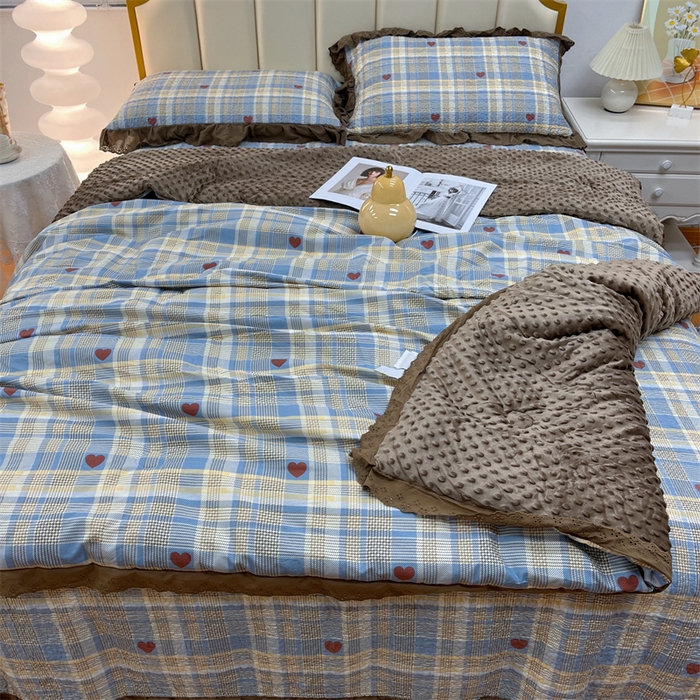 91家纺网 家纺一手货源 找家纺 暖居 2024新款豆豆被四件套 莱恩蓝色