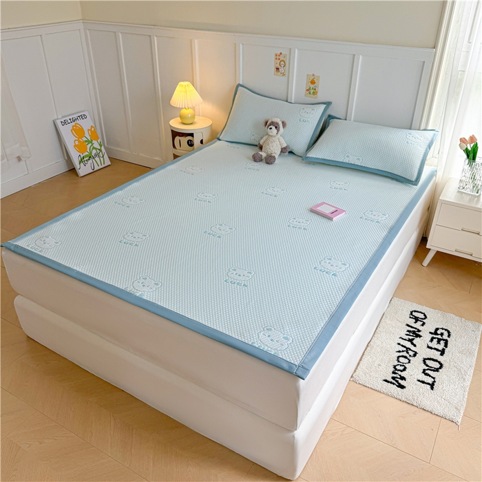 91家纺网 家纺一手货源 找家纺 喜居 2024新款LUCK小冰熊A类豆豆凉感席 LUCK小冰熊-蓝