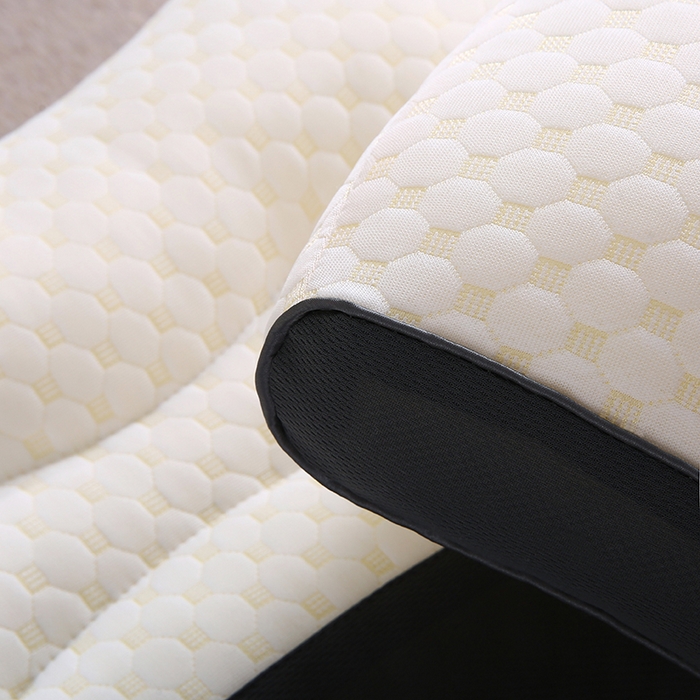 91家纺网 家纺一手货源 找家纺 （总）跑量款3D针织分区水立方SPA护颈枕芯按摩定型枕头