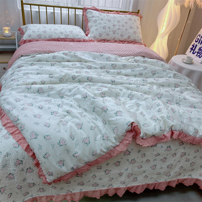 91家纺网 家纺一手货源 找家纺 暖居 2024新款豆豆被四件套 花期