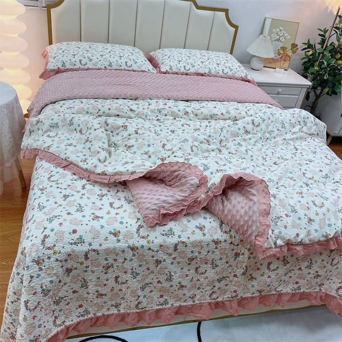 91家纺网 家纺一手货源 找家纺 暖居 2024新款豆豆被四件套 粉小兔