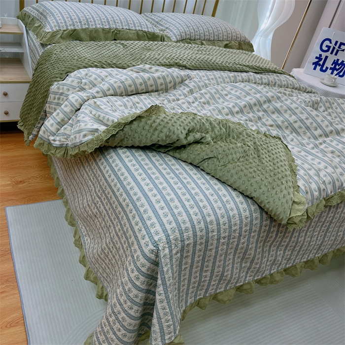 91家纺网 家纺一手货源 找家纺 暖居 2024新款豆豆被四件套 可可庄园