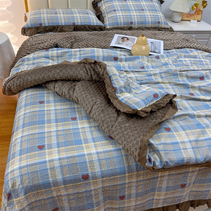 91家纺网 家纺一手货源 找家纺 暖居 2024新款豆豆被四件套 莱恩蓝色